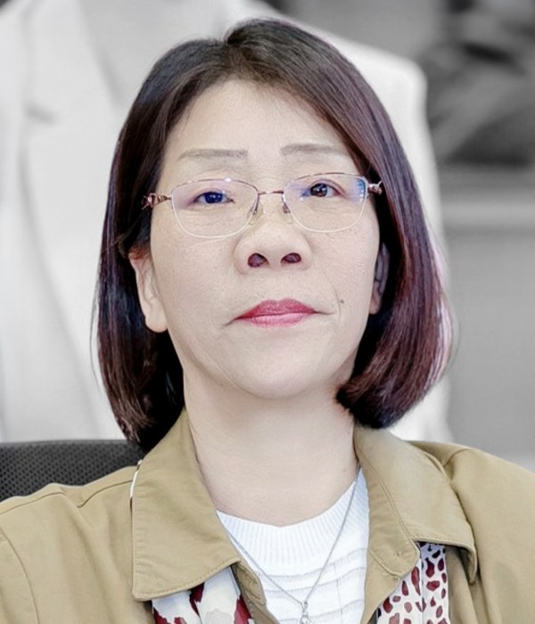 朱伟雅 Addy Zhu